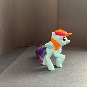 Hasbro McDonalds My Little Pony Rainbow Dash G4 Pony